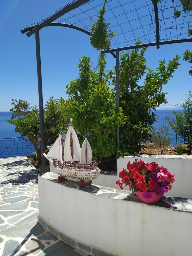Korasida Blue Coast Apartment Akhladherí Exterior foto