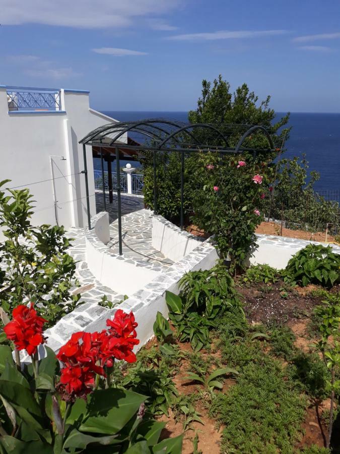 Korasida Blue Coast Apartment Akhladherí Exterior foto